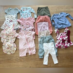 Bundle of baby girls clothing